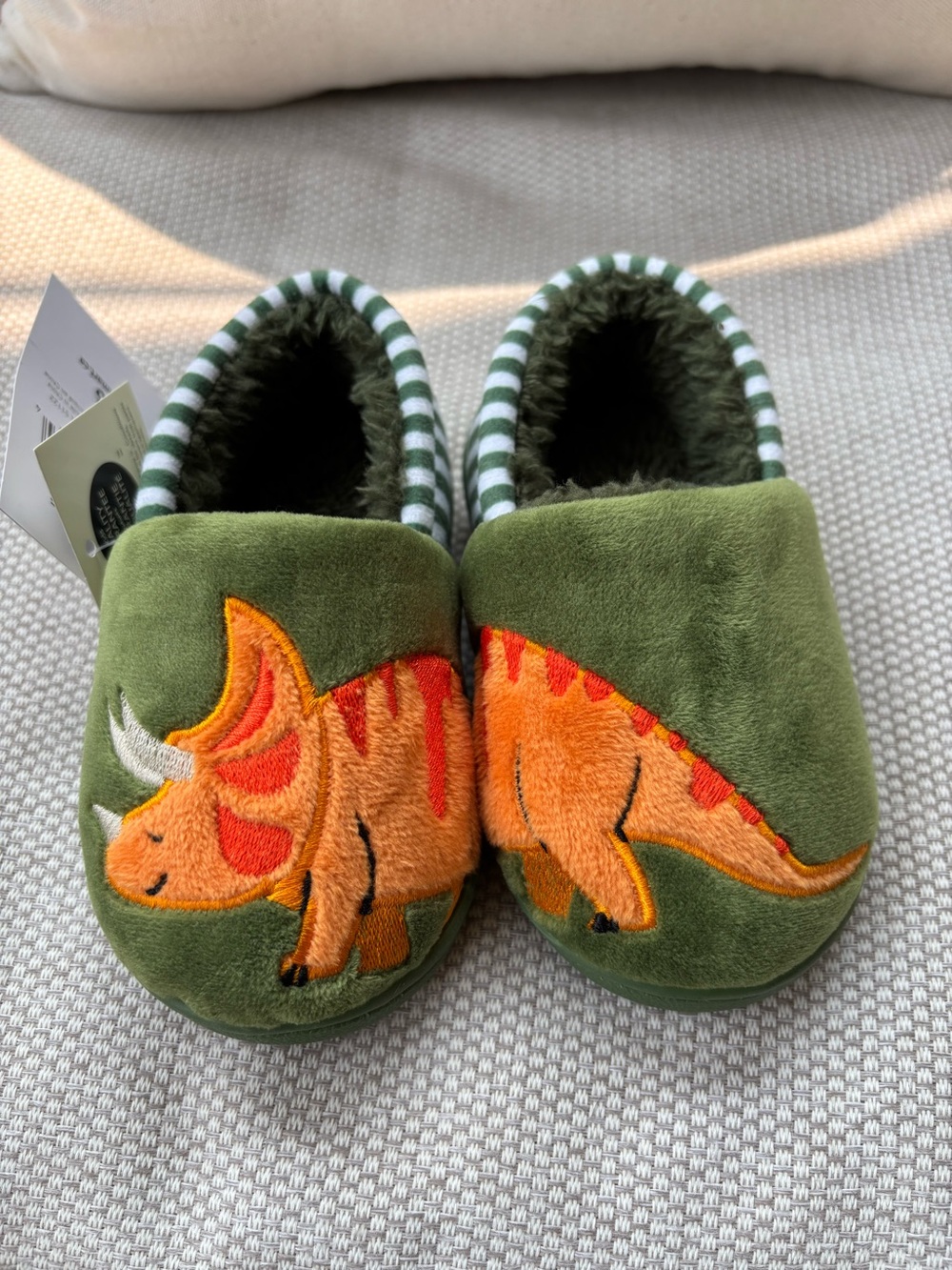 NWT “George” Green Plush Kids Slippers with Orange Dinosaur Applique. Size S